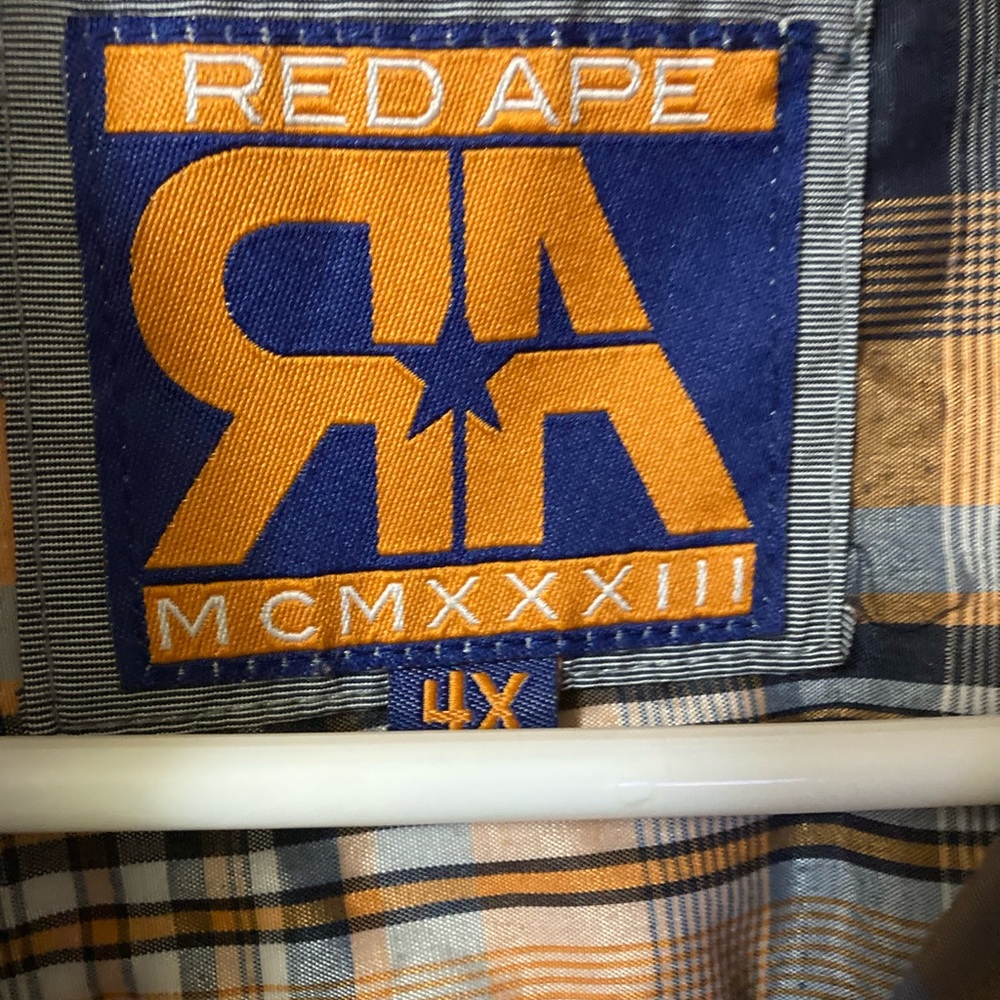 Short sleeve button down - Picture 6 of 6